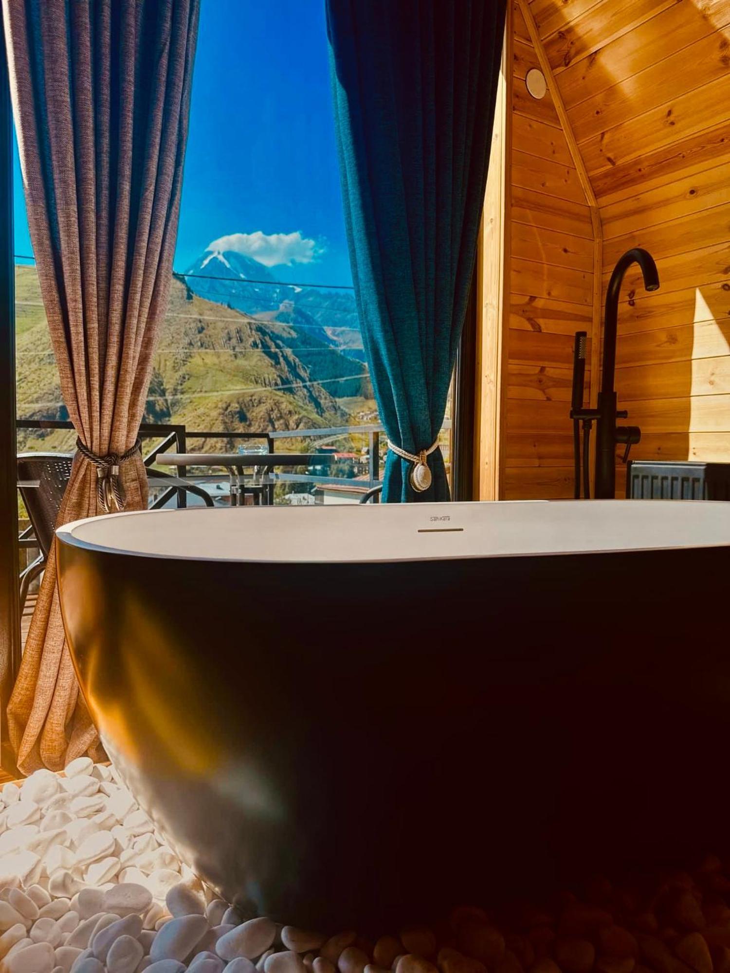 Edelweiss Cottage Kazbegi Экстерьер фото