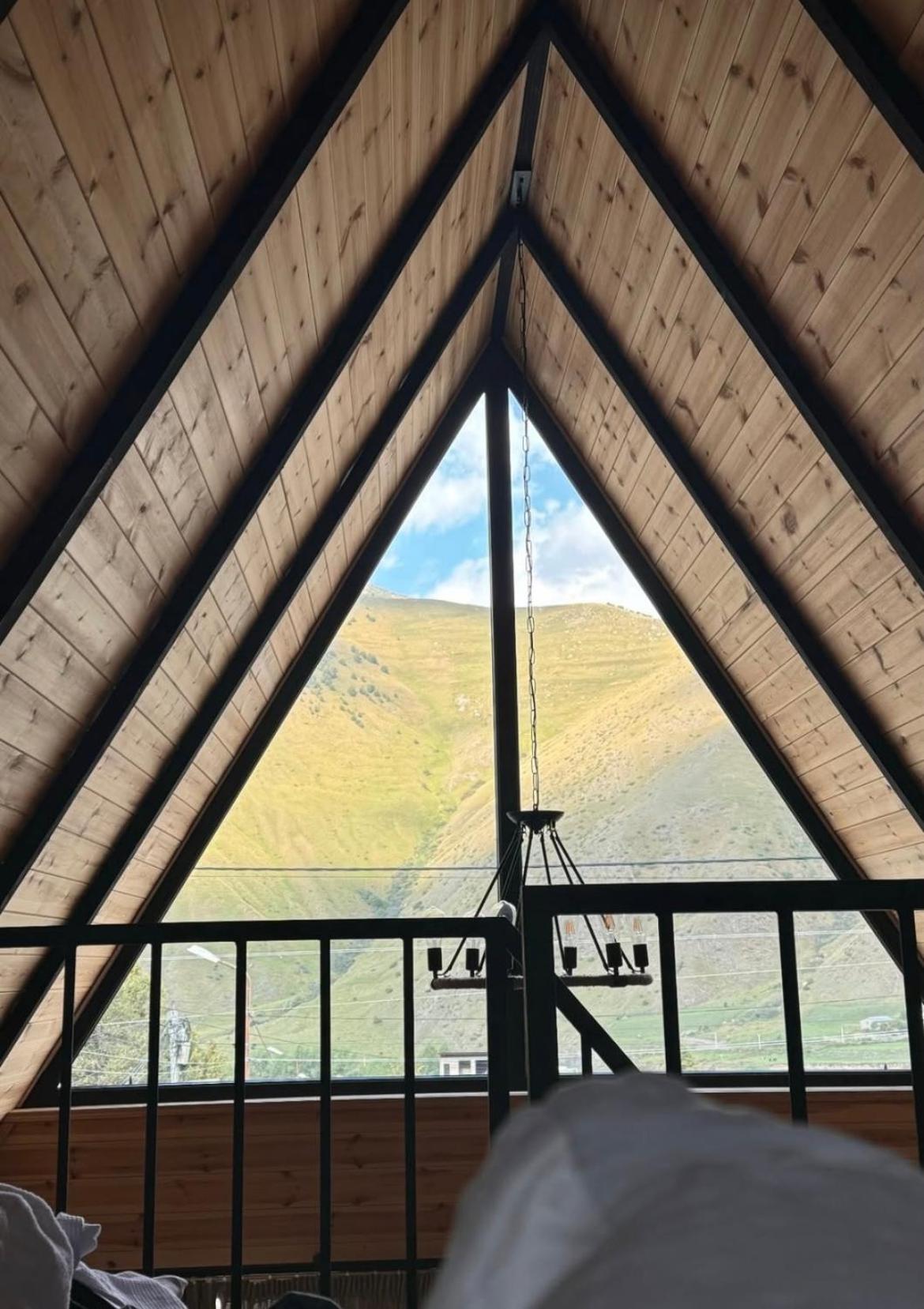 Edelweiss Cottage Kazbegi Экстерьер фото