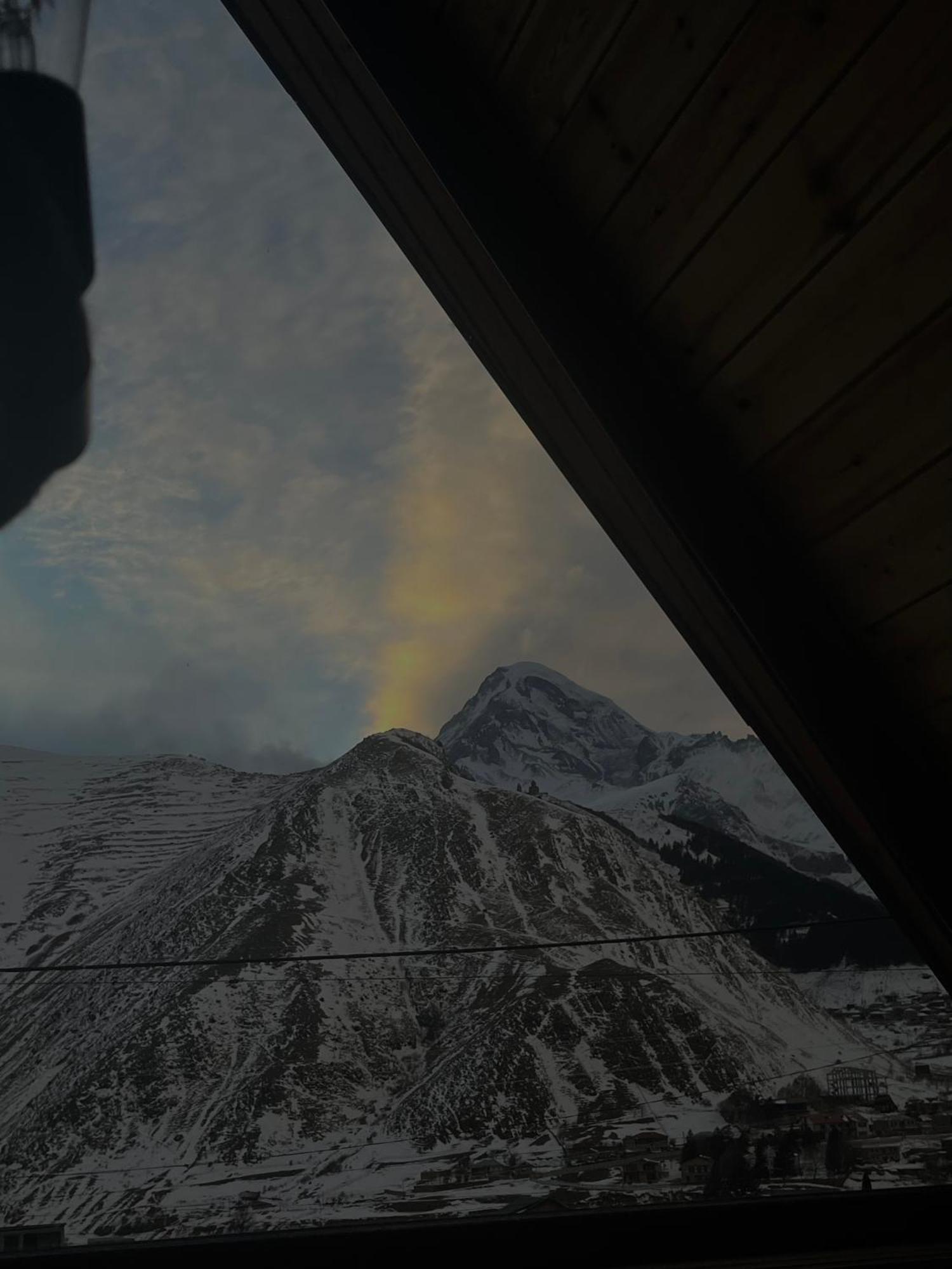 Edelweiss Cottage Kazbegi Экстерьер фото